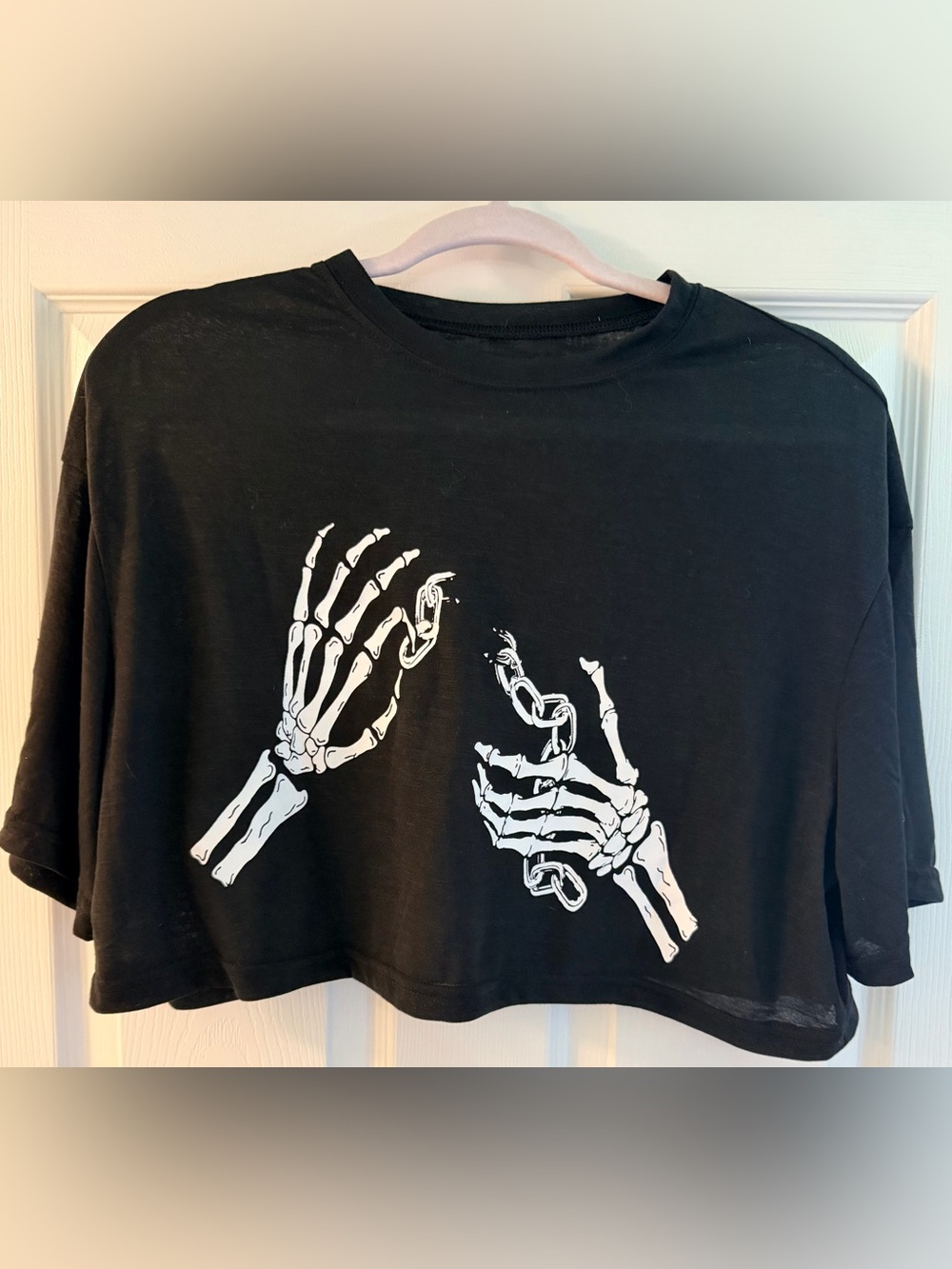 Black Skeleton Graphic Cropped T-Shirt